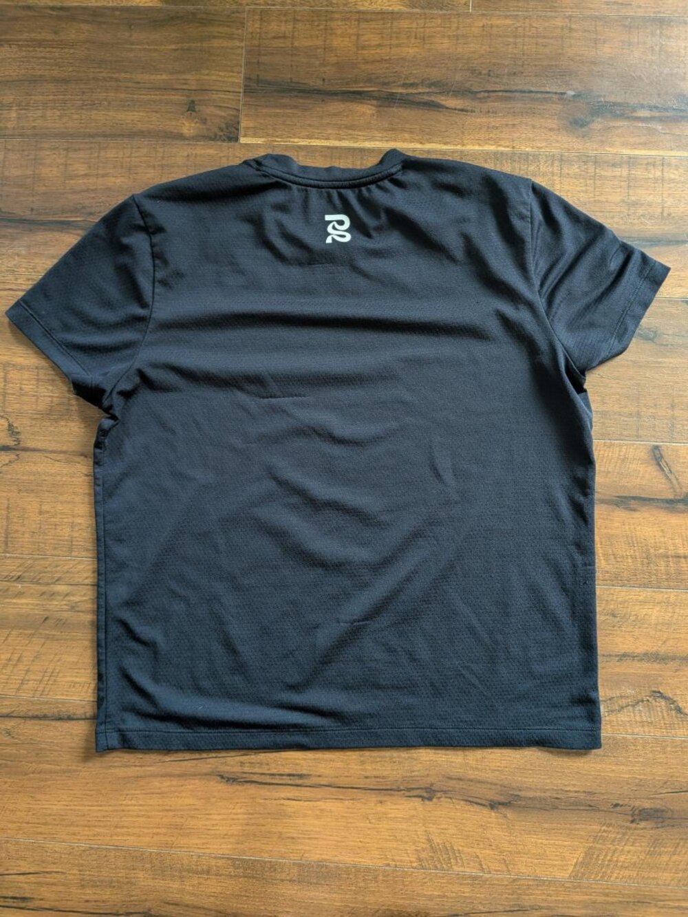 Bandit Running Micromesh Performance Run Tee in Black - Picture 2 of 6